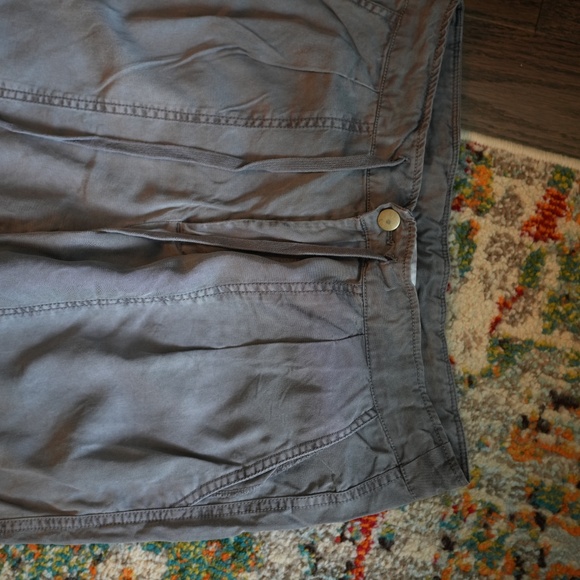 Pants - Picture 4 of 5